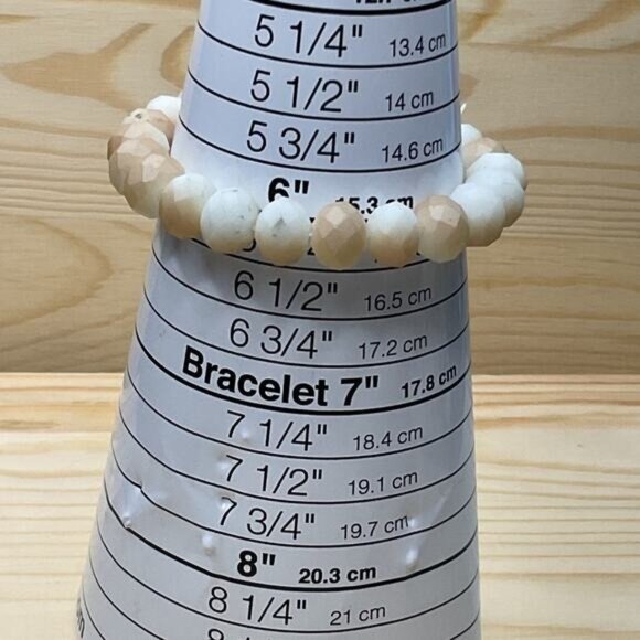 Faux Aventurine Faceted Bead Stretch Bracelet - Picture 3 of 3